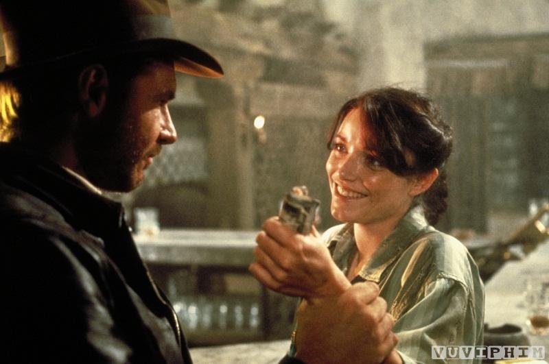 Indiana Jones Và Chiếc Rương Thánh Tích